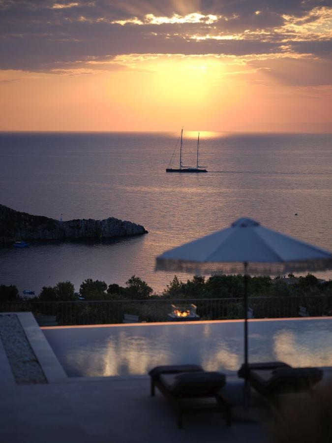 Rebek Luxury Villas & Suites Agios Nikolaos  Exterior foto